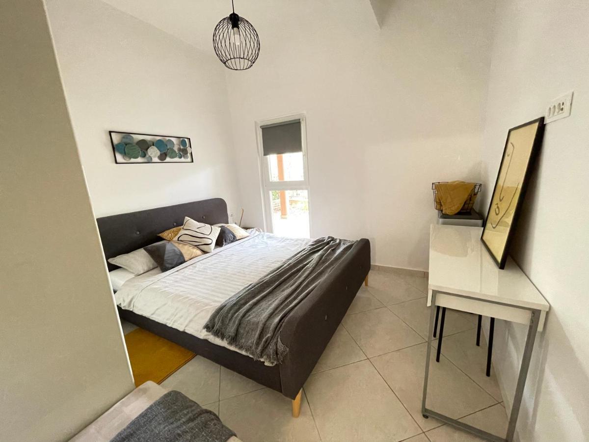 House Runa Porec Esterno foto