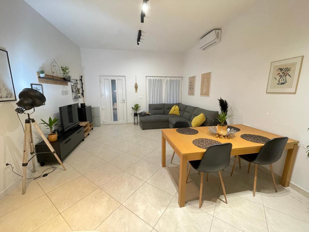 House Runa Porec Esterno foto